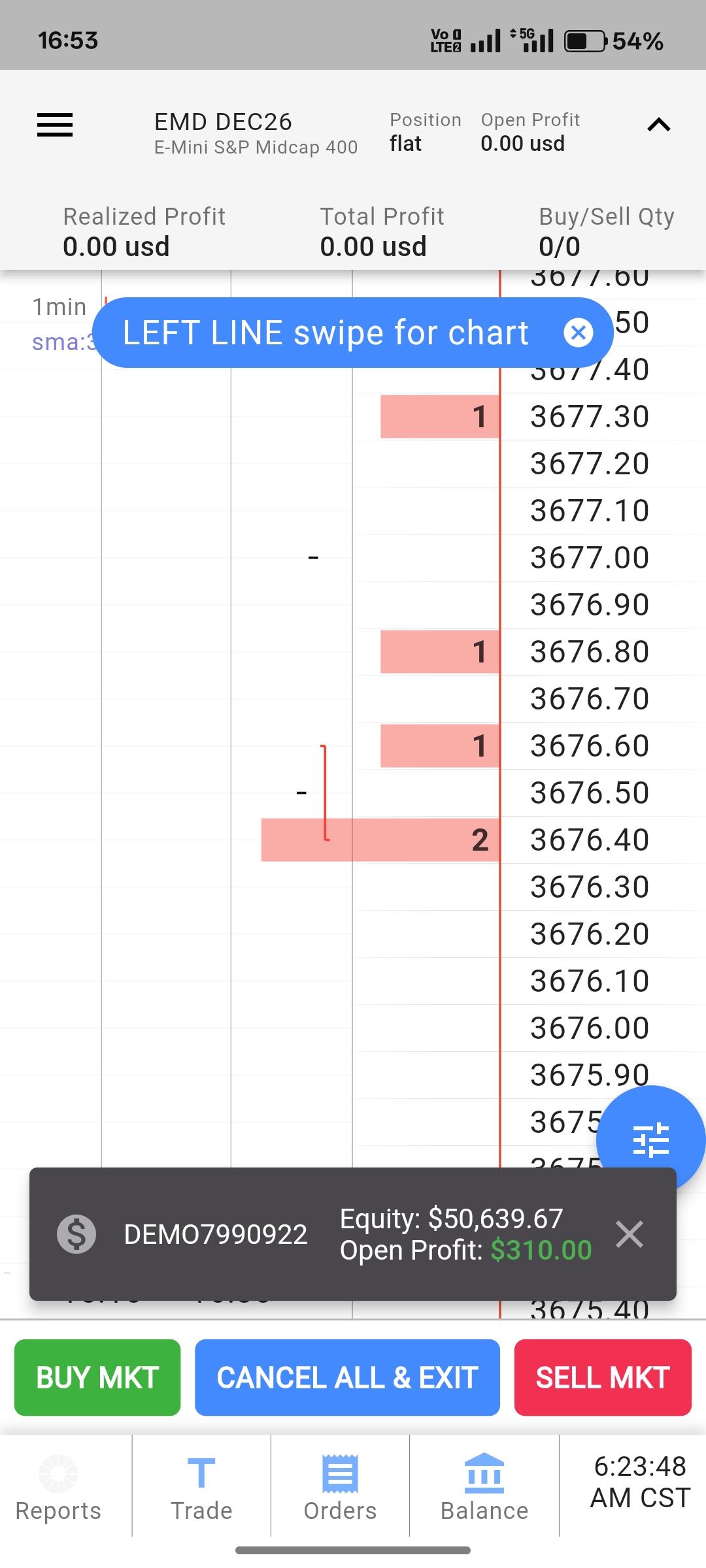 Vista expandida de Tradovate móvil con la muesca del divisor vertical entre el gráfico y el SuperDOM