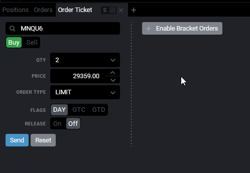 Tradovate Order Ticket mit Buy- und Sell-Schaltflächen und einer auf eine Kontraktanzahl gesetzten Menge