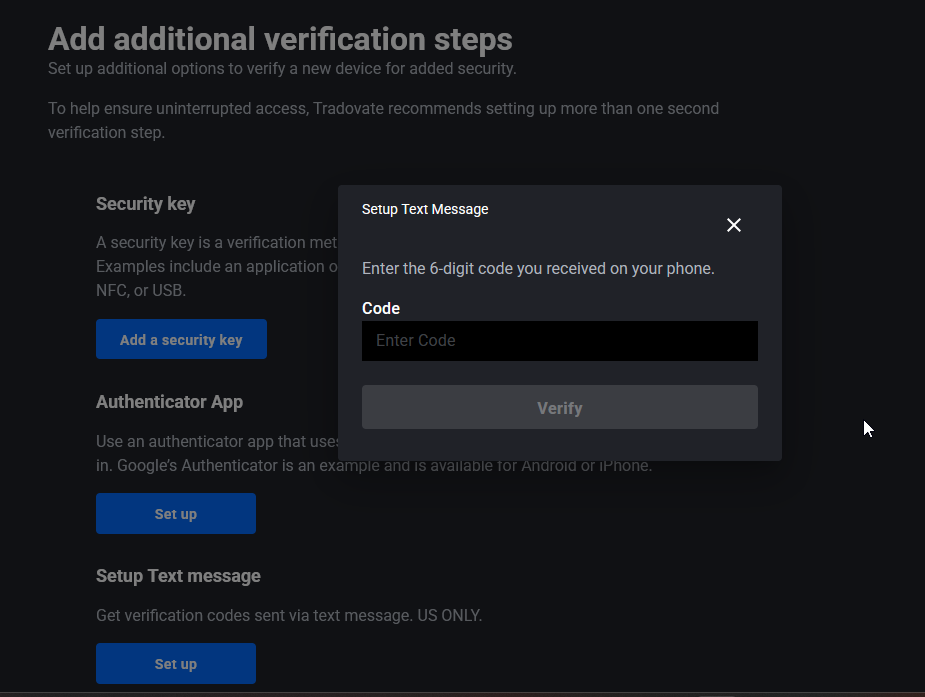 Champ de confirmation pour saisir le code de vérification SMS à six chiffres envoyé par Tradovate